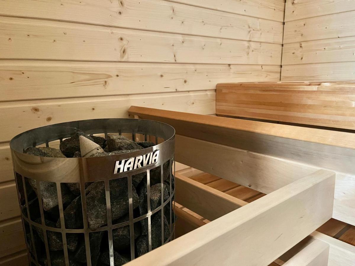 Tammer Huoneistot - City Suite 1 - Sauna, Balcony & Free Parking Tammerfors Exteriör bild